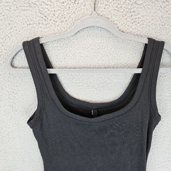 Skims Romper Womens Sz Black Med Ribbed Tank Shorts Bodysuit Minimalist Capsule - Picture 2 of 11